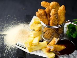 Chicken fingers with different flavours